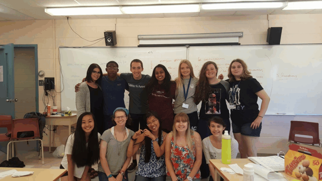 Group of students in a classroom at Université Sainte-Anne